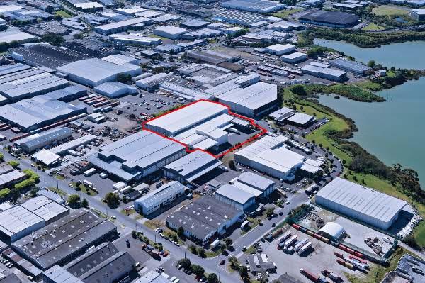One of New Zealand's biggest cool store facilities is being offered for sale to the New Zealand public in $25,000 investment parcels.